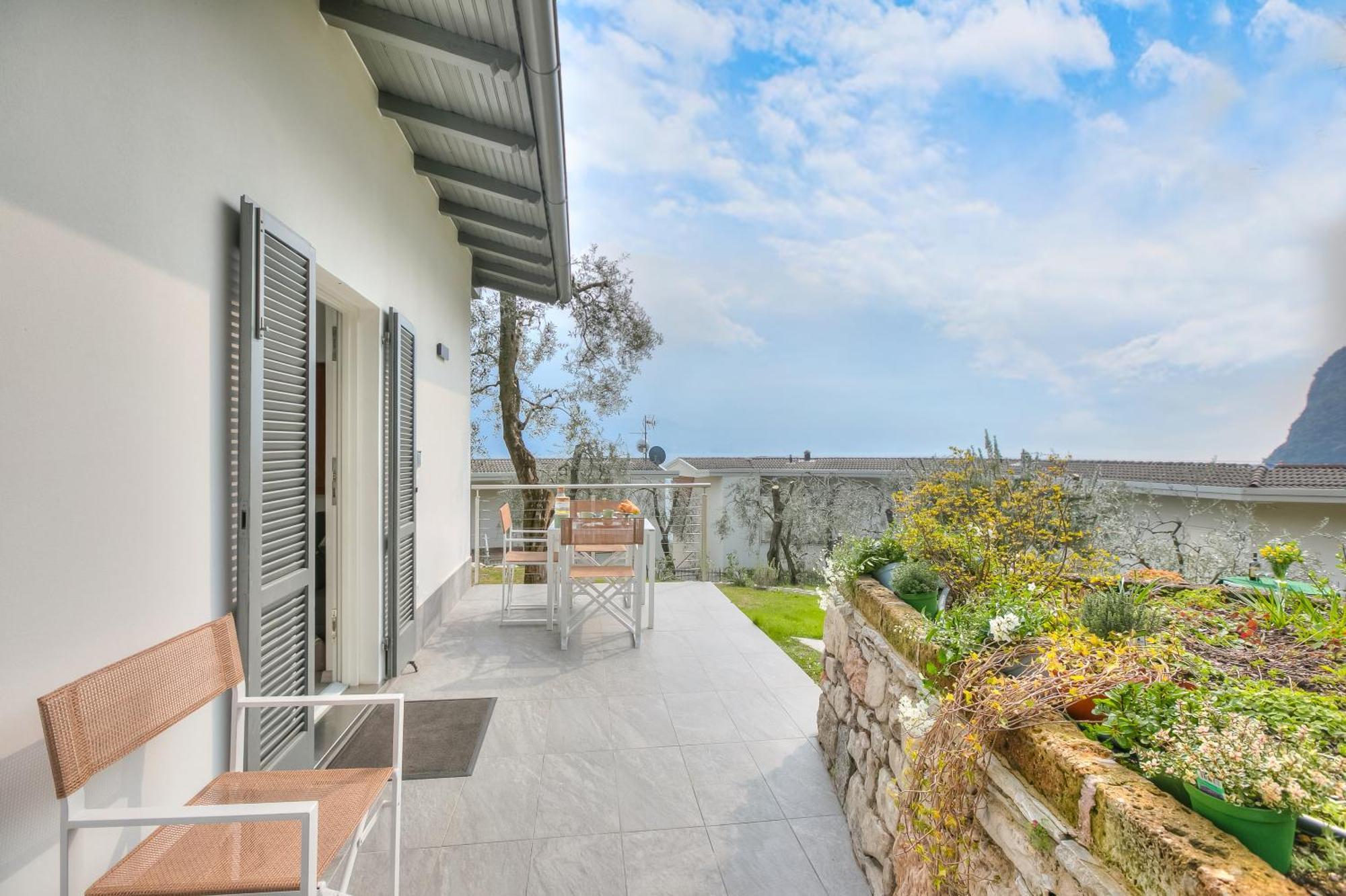 Relais Nanzello Garda Living 1 And 2 Villa Limone sul Garda Exterior photo
